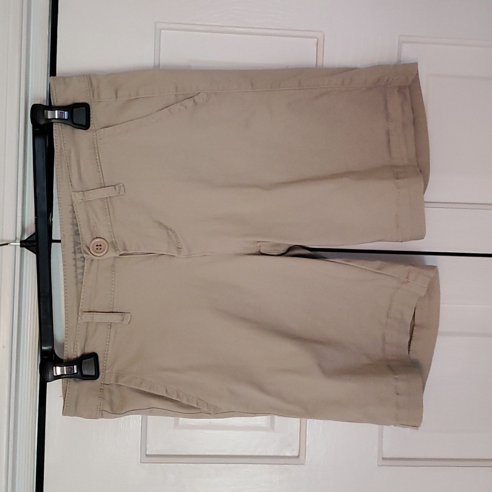 School uniform Celebrity Pink "Smart Pant" Size 1 Shorts